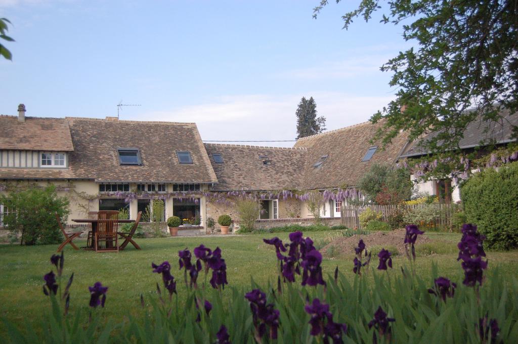 La Chaiserie La Croix-Saint-Leufroy Exteriér fotografie