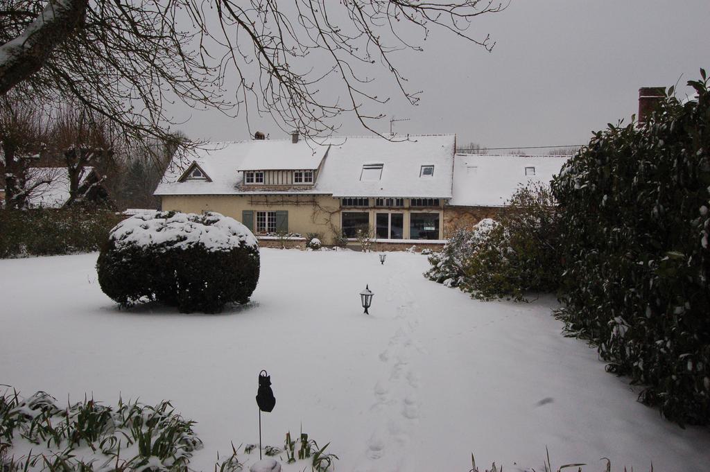 La Chaiserie La Croix-Saint-Leufroy Exteriér fotografie